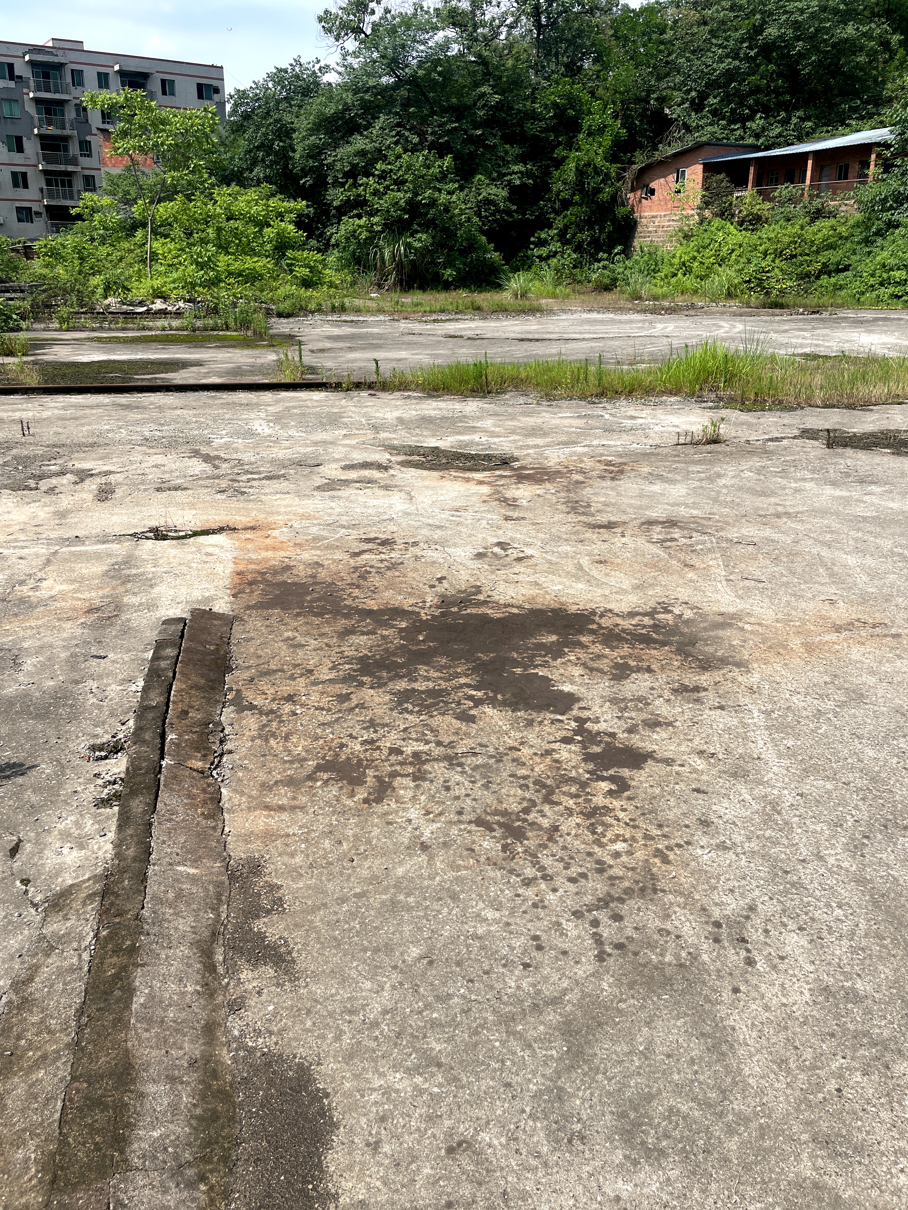 沙坪坝区10000㎡ 综合用地，5元/㎡/月