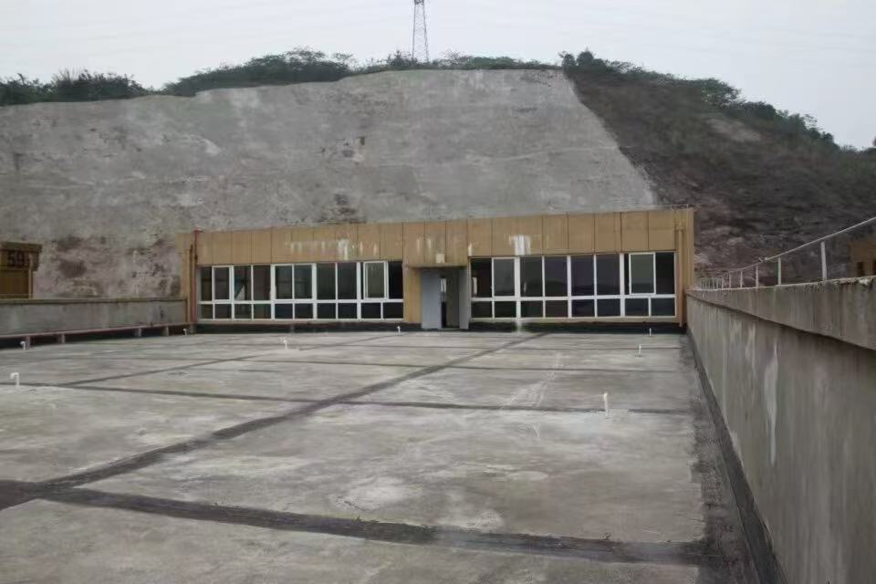 江津区德感 1800㎡ 园区厂房，8元/㎡/月
