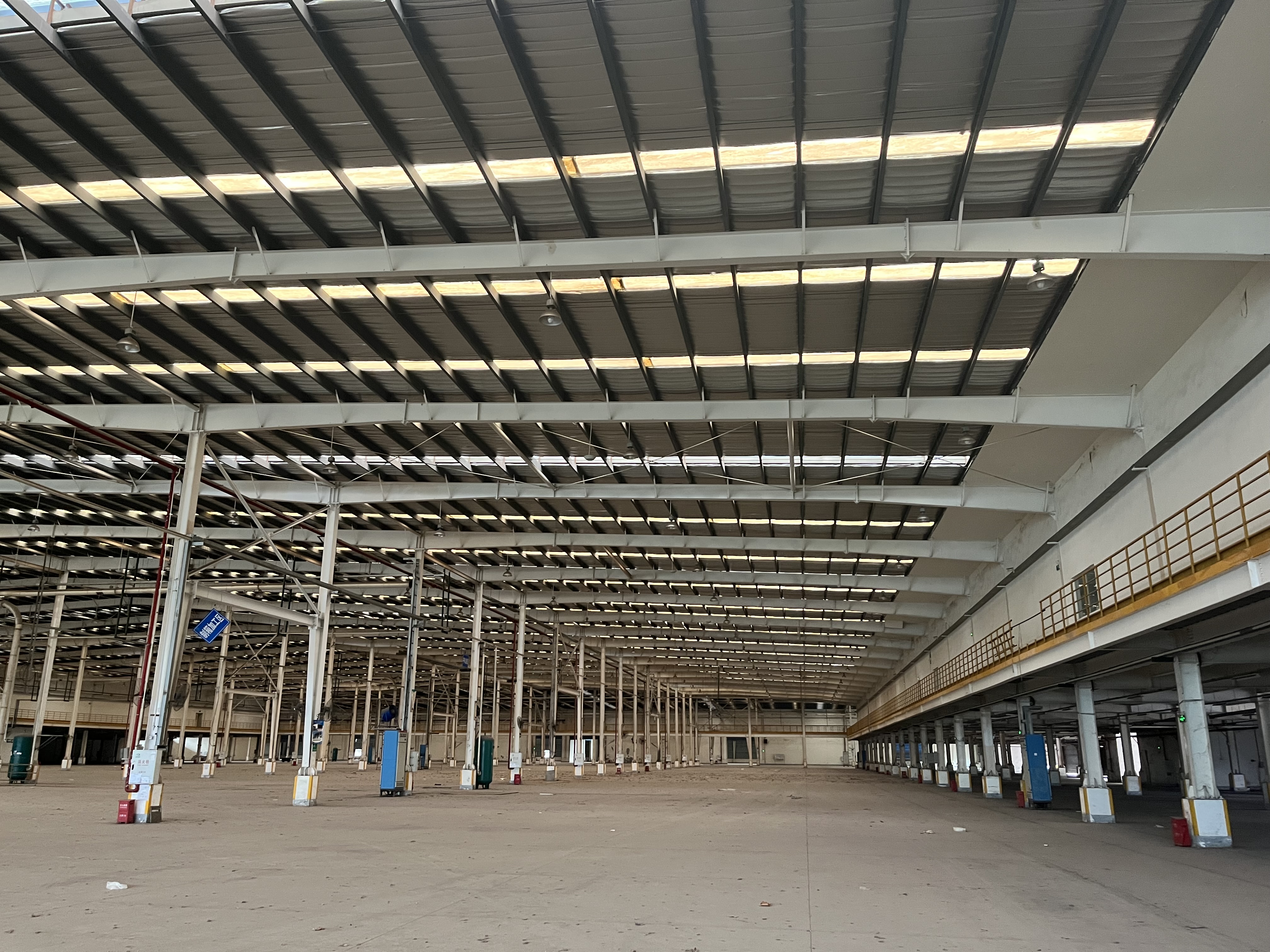 江津区珞璜 12800㎡ 标准厂房，13元/㎡