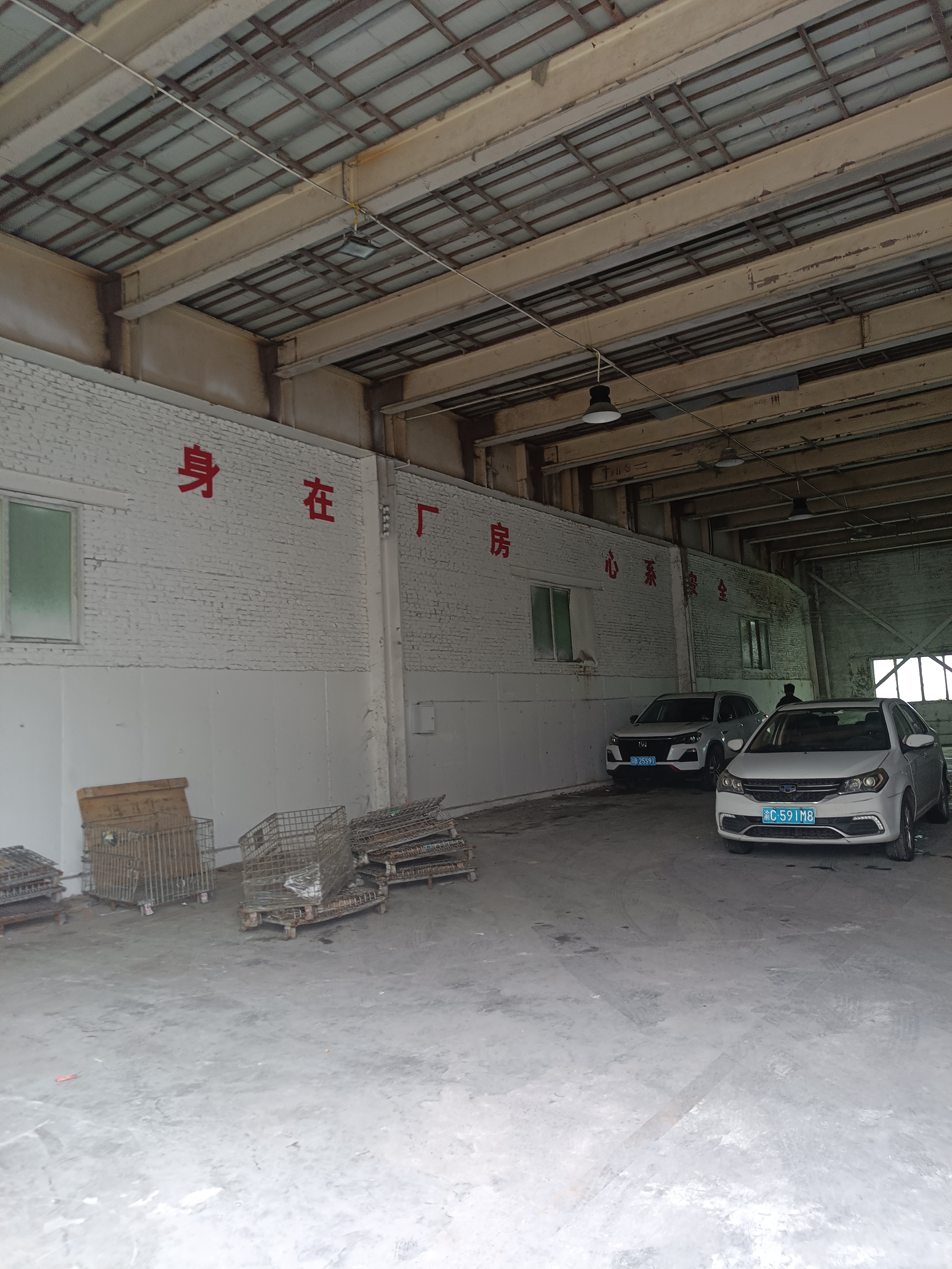 巴南区小泉 10000㎡ 乡村厂房，8元/㎡/月